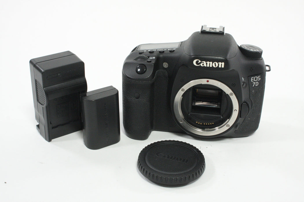 Canon 7D DSLR Camera Body with Shutter Count of 11,139