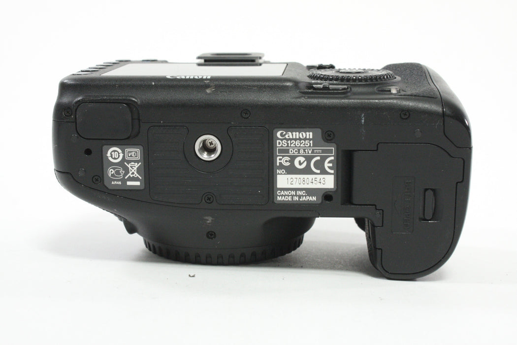 Canon 7D DSLR Camera Body with Shutter Count of 11,139