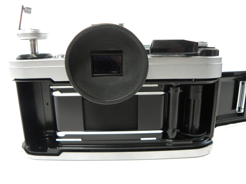 Canon AE-1 35mm SLR Camera w/FD 50mm f1.8