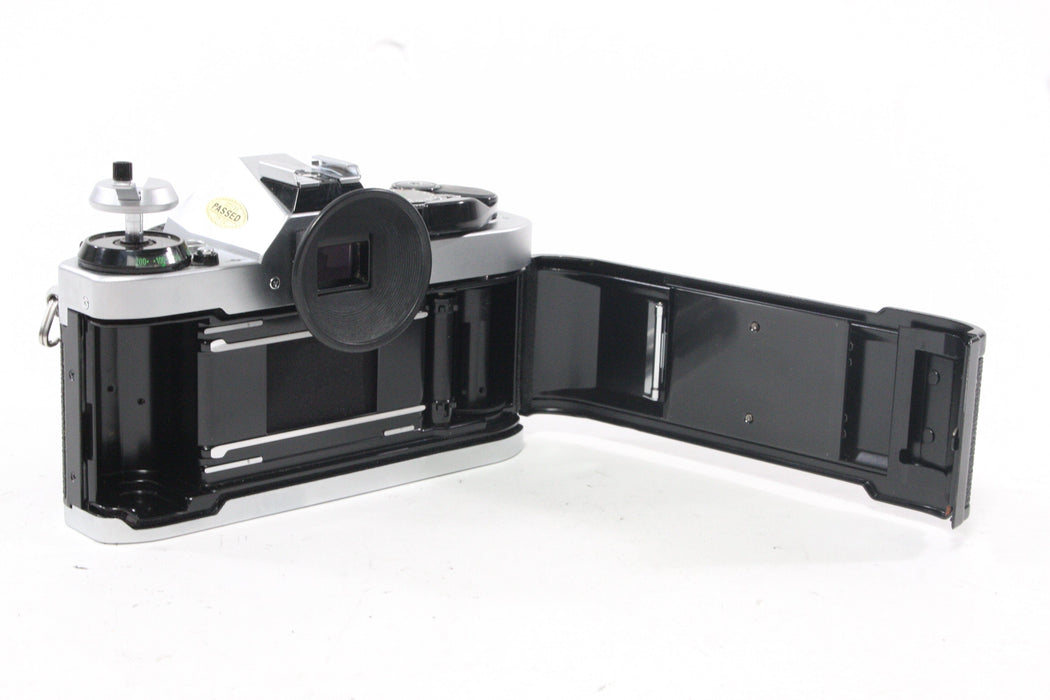 Canon AE-1 35mm SLR Camera with 50mm f/1.7 Lens