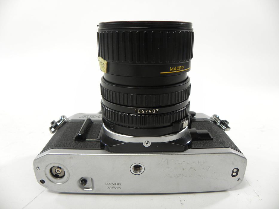 Canon AE-1 35mm SLR w/FD 35-70mm f3.5-4.5
