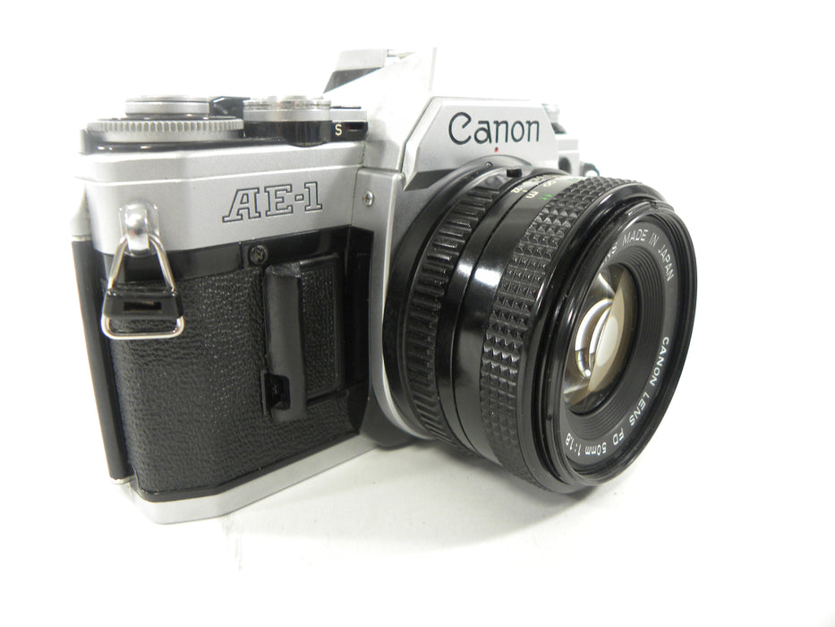 Canon AE-1 35mm SLR w/FD 50mm f1.8