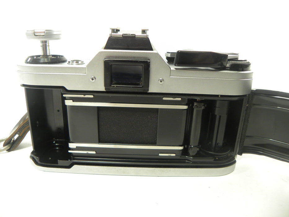 Canon AE-1 35mm SLR w/FD 50mm f1.8