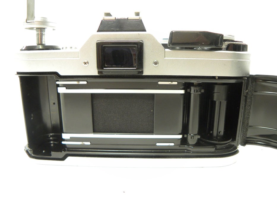 Canon AE-1 35mm SLR w/FD 50mm f1.8