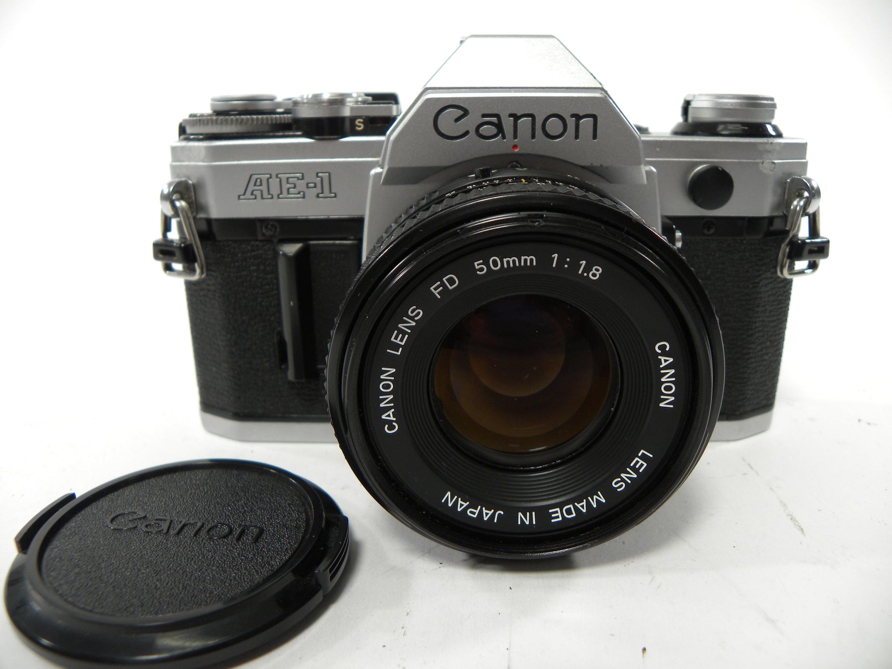 Canon  AE-1 35mm SLR w/FD 50mm f1.8