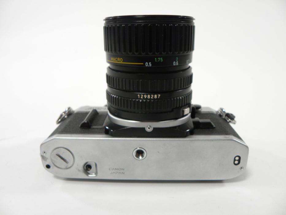 Canon AE-1 35mm SLR w/FD Zoom 35-70mm f3.5-4.5