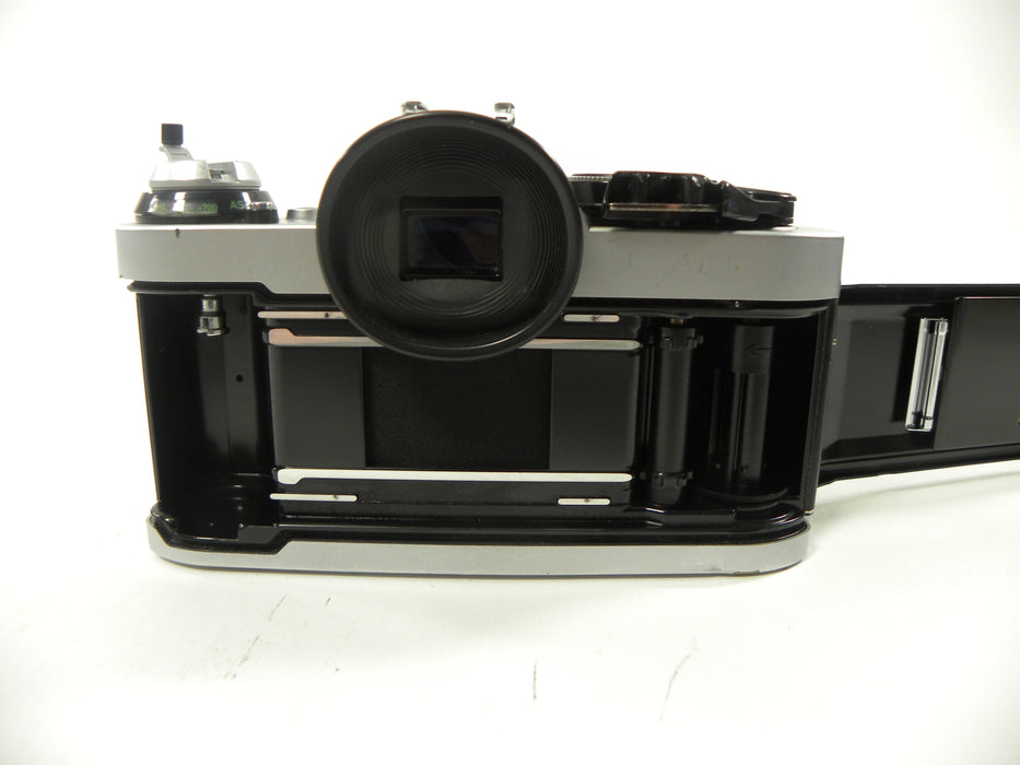 Canon AE-1 Program 35mm SLR w/FD 50mm f1.4