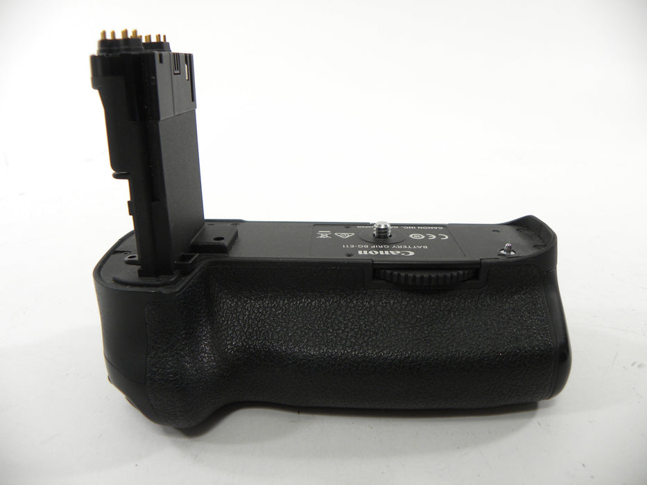 Canon BG-E11 Battery Grip for Canon Mark 5D III