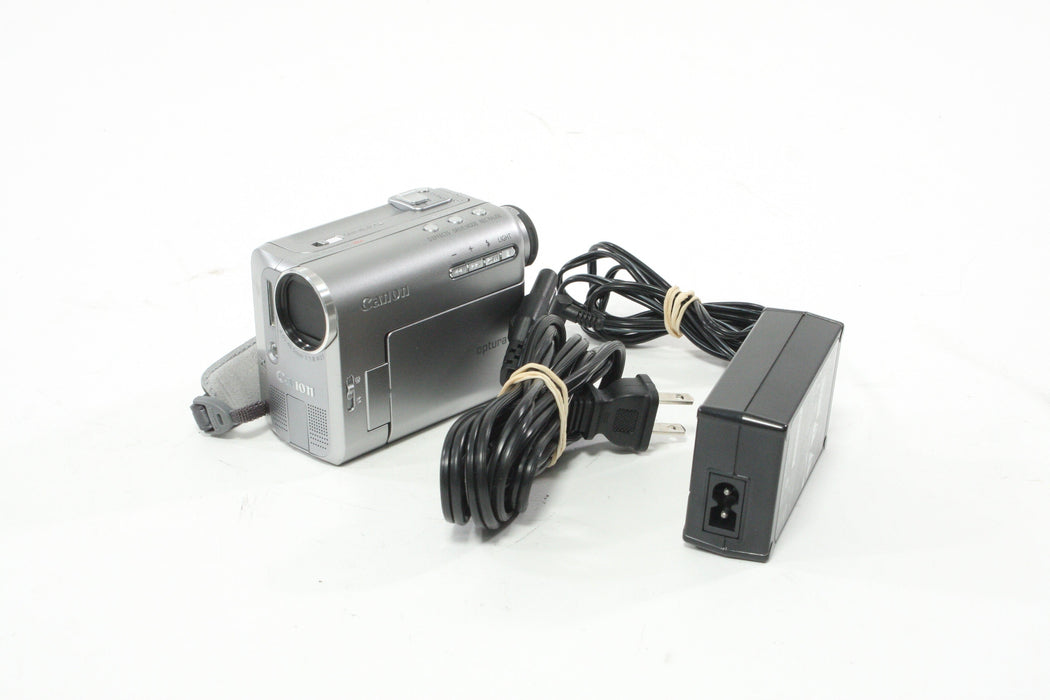 Canon Camcorder Mini DV Opturn S1
