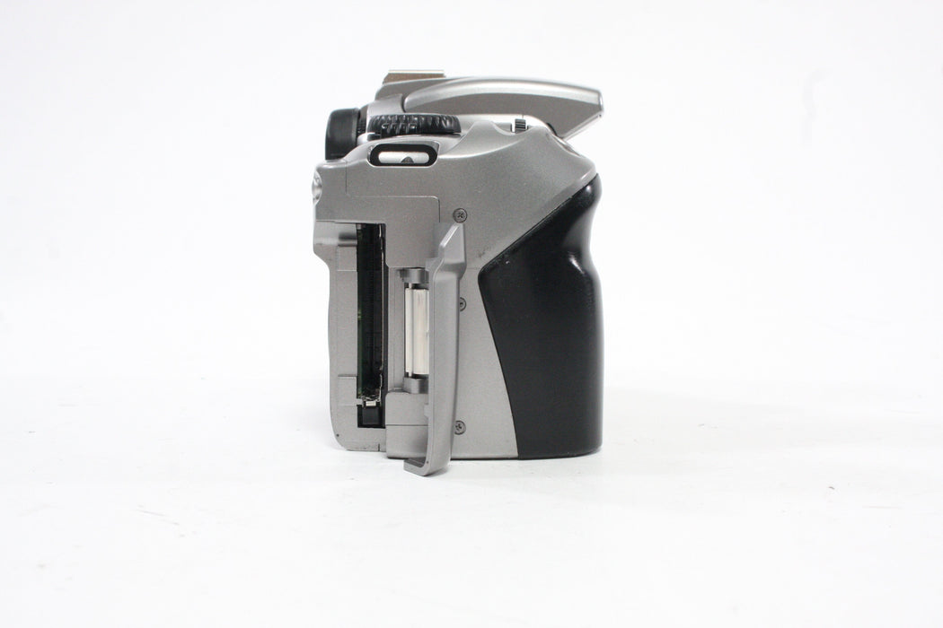 Canon Digital Rebel DS6041 DSLR Camera Body