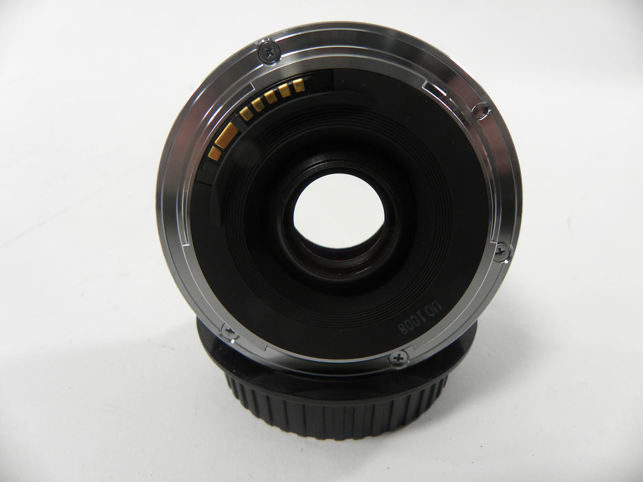 Canon EF 28mm f2.8