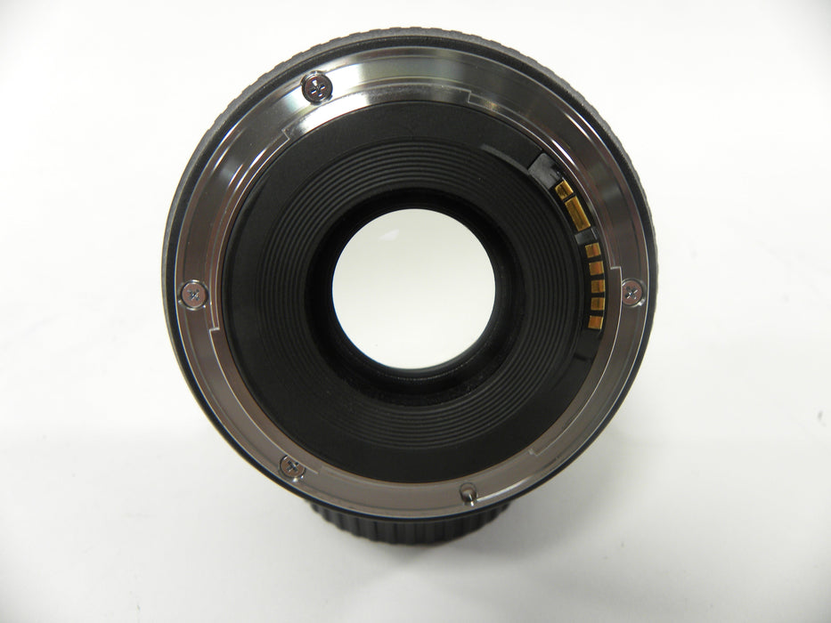 Canon EF 35mm f2 IS USM