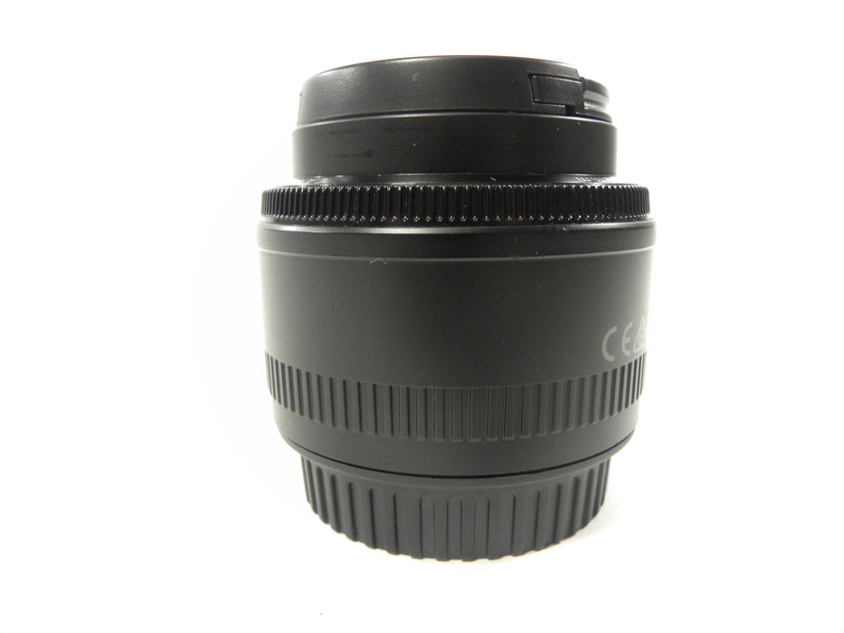 Canon EF 50mm f1.8 II