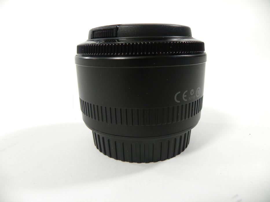 Canon EF 50mm f1.8 II