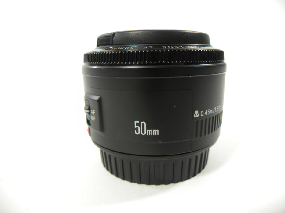 Canon EF 50mm f1.8 II
