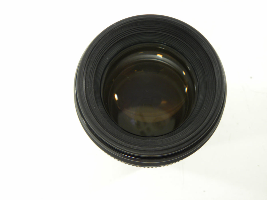 Canon EF 85mm f1.8 USM
