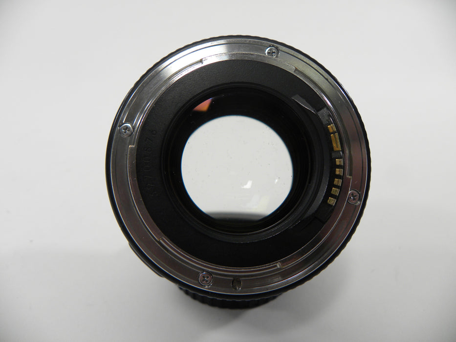 Canon EF 85mm f1.8 USM