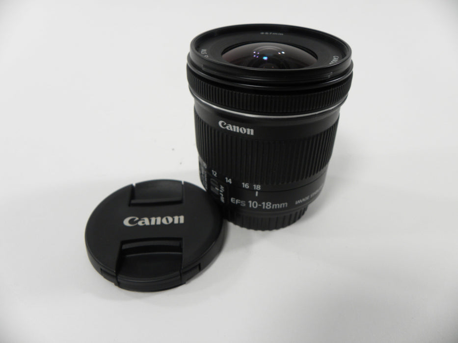 Canon EF-S 10-18mm f4.5-5.6 IS STM