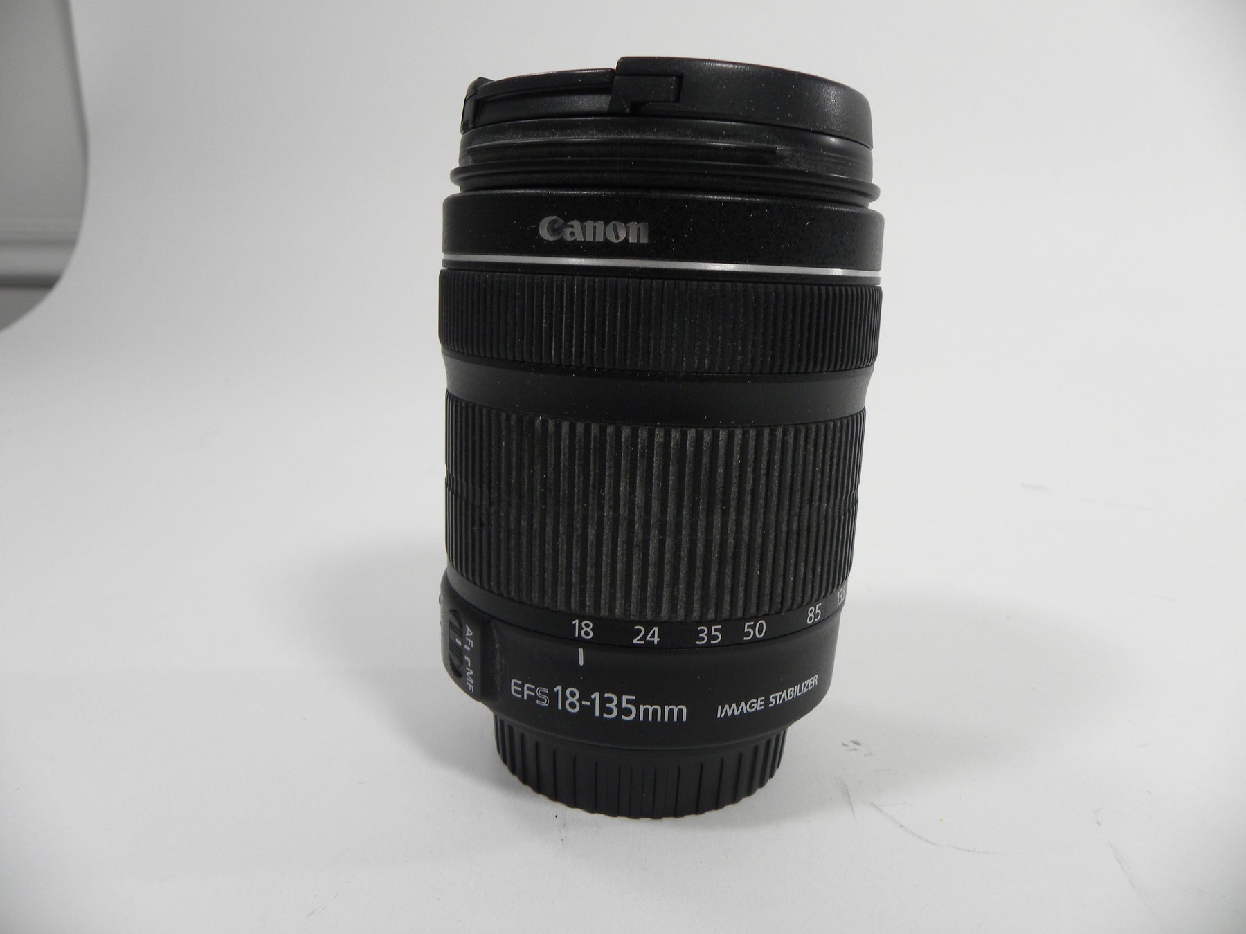 Canon EF-S 18-135mm f3.5-5.6 IS STM