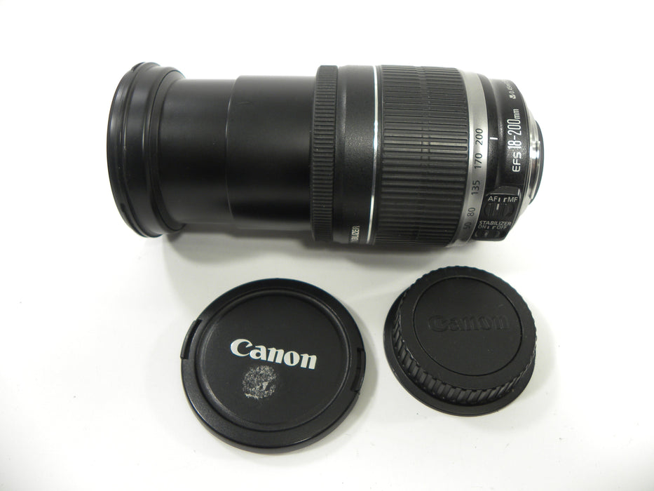 Canon EF-S 18-200mm f3.5-5.6 IS
