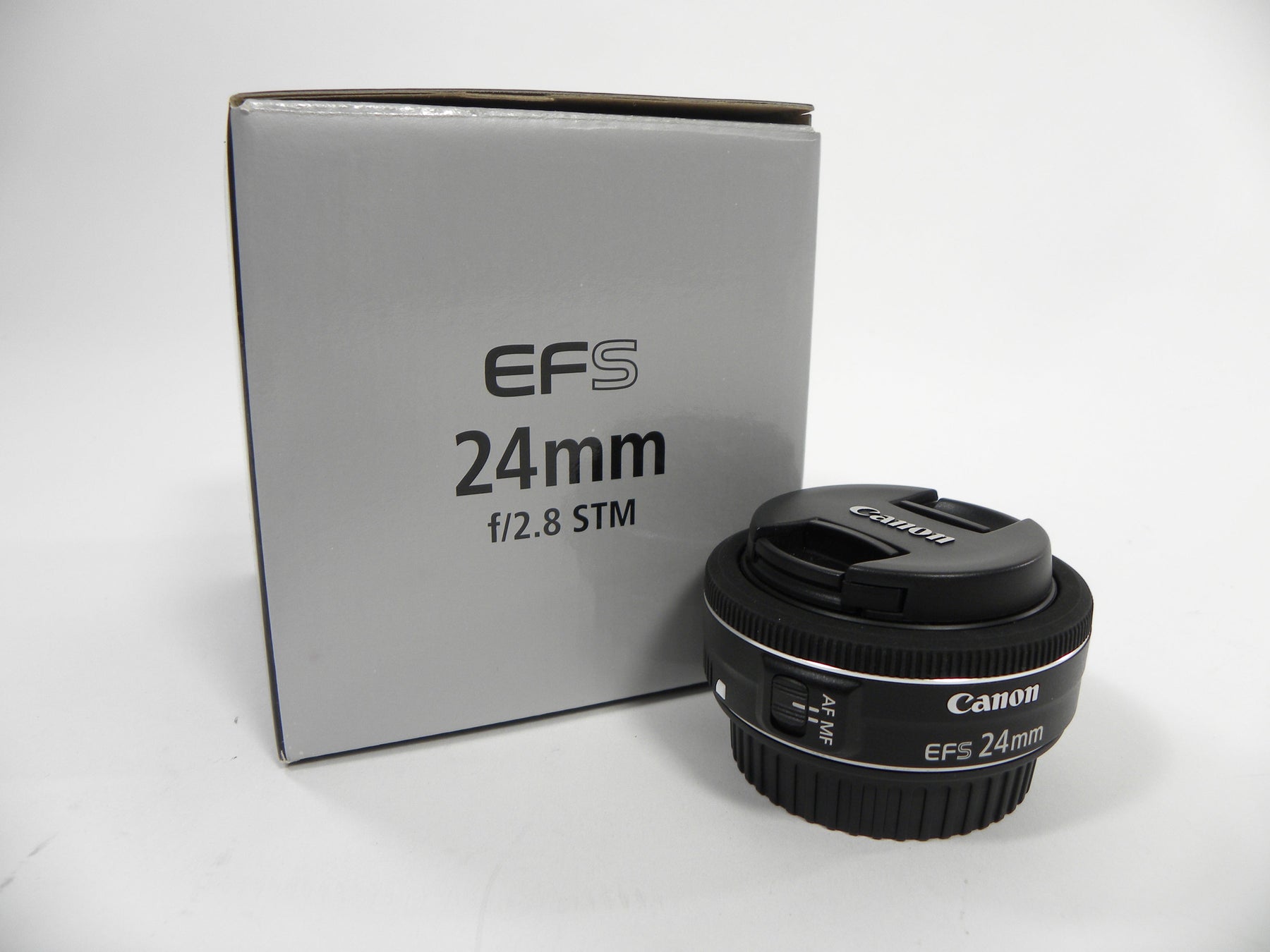 Canon EF-S 24mm f2.8 STM Macro