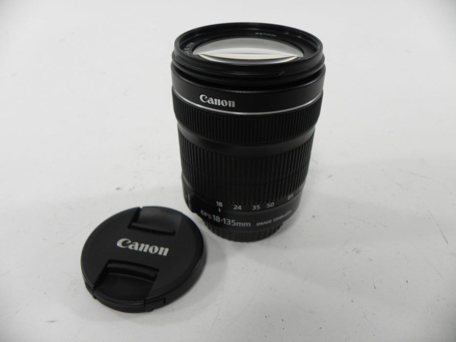 Canon EF-S Zoom 18-135mm f3.5-5.6 IS STM