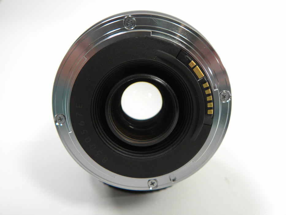 Canon EF Zoom 28-105mm f3.5-4.5 USM