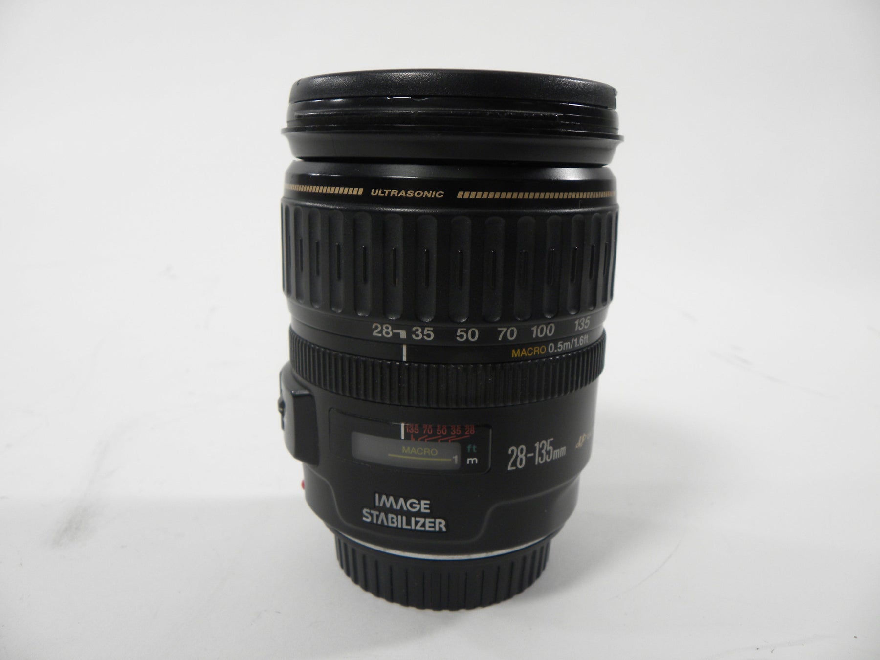 Canon EF Zoom 28-135mm f3.5-5.6 IS