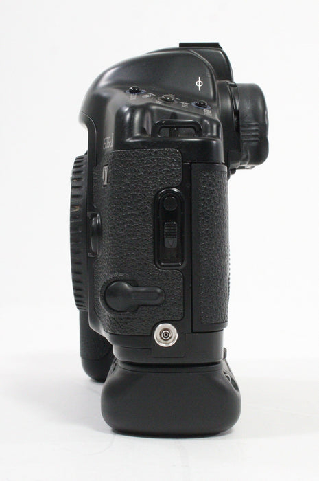 Canon EOS-1 35mm SLR Camera with Motordrive Battery Pack BP-E1