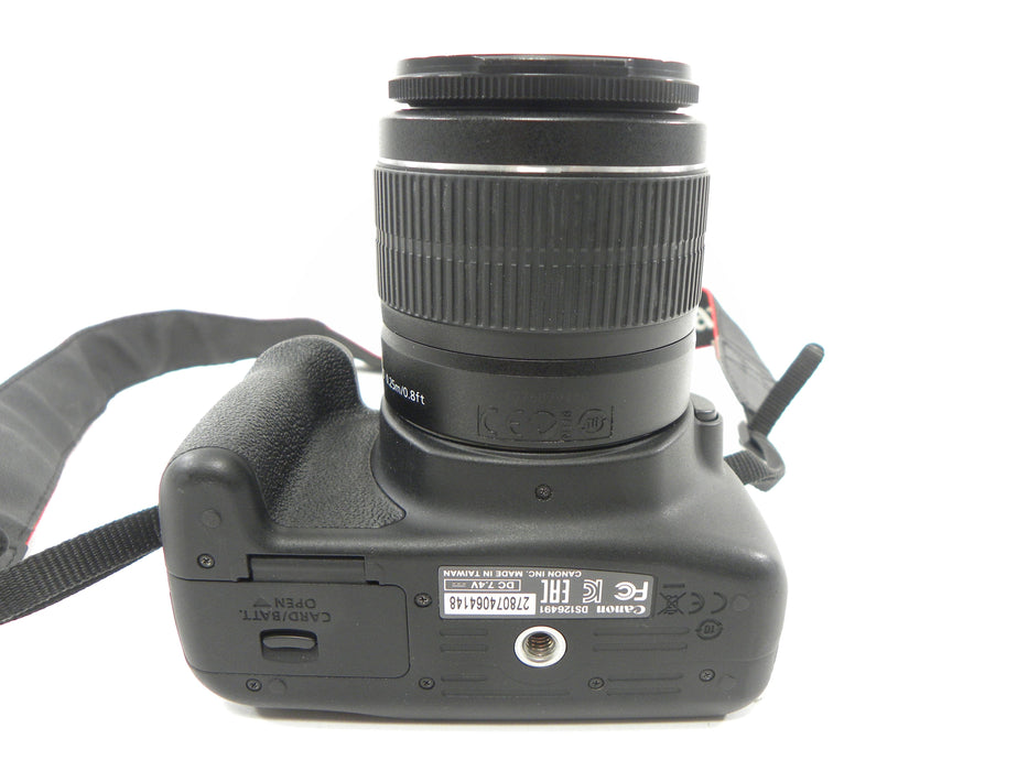 Canon EOS 1200D 18.0mp Digital SLR w/EF-S 18-55 IS II Shutter Ct. 10,117