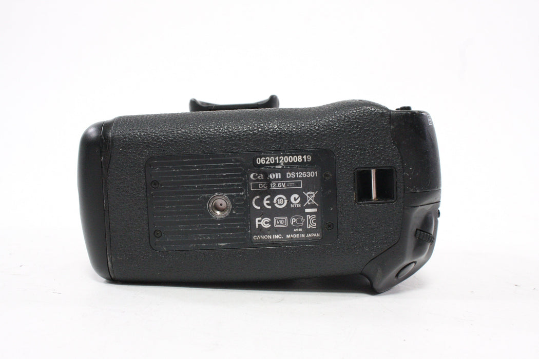 Canon EOS-1D X DSLR Camera Body with Shutter Count 455,656