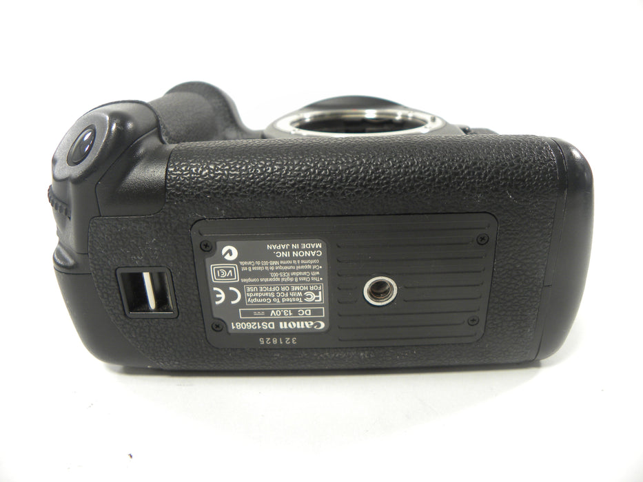 Canon EOS -1Ds Mark II 16.7mp Digital SLR Body  Only