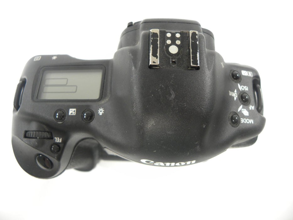 Canon EOS -1Ds Mark II 16.7mp Digital SLR Body  Only