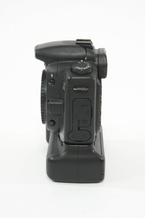Canon EOS 20D with BG-E2 Battery Grip