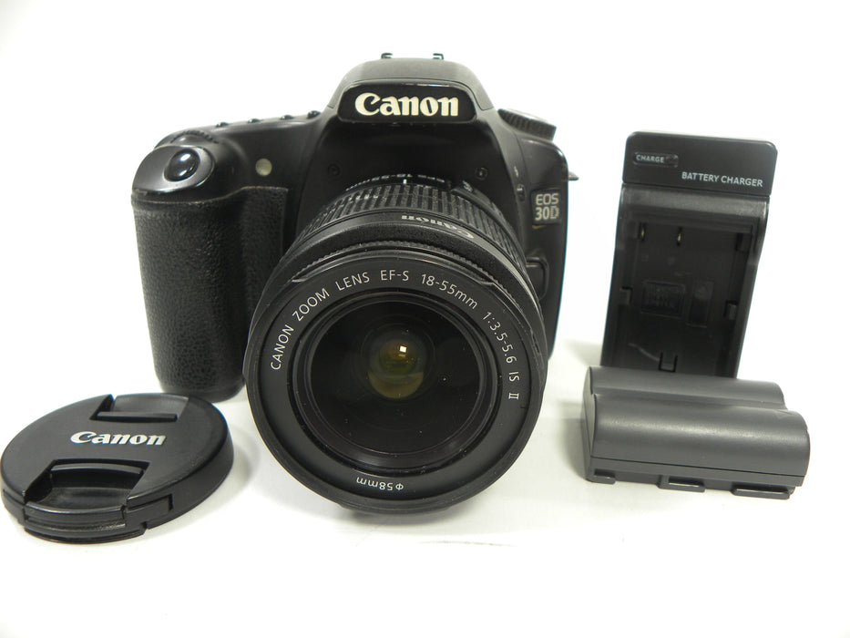 Canon EOS 30D 8.2mp Digital SLR w/EF-S 18-55 IS II S/C N/A