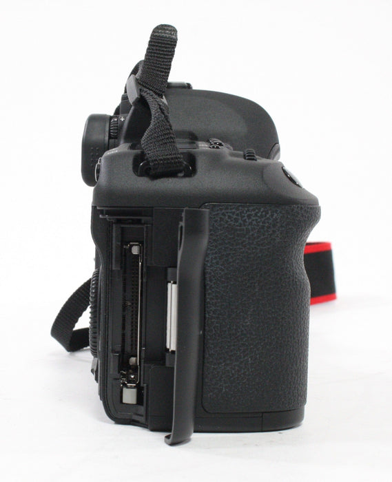 Canon EOS 5D Digital SLR Camera Body with Shutter Count 1,483