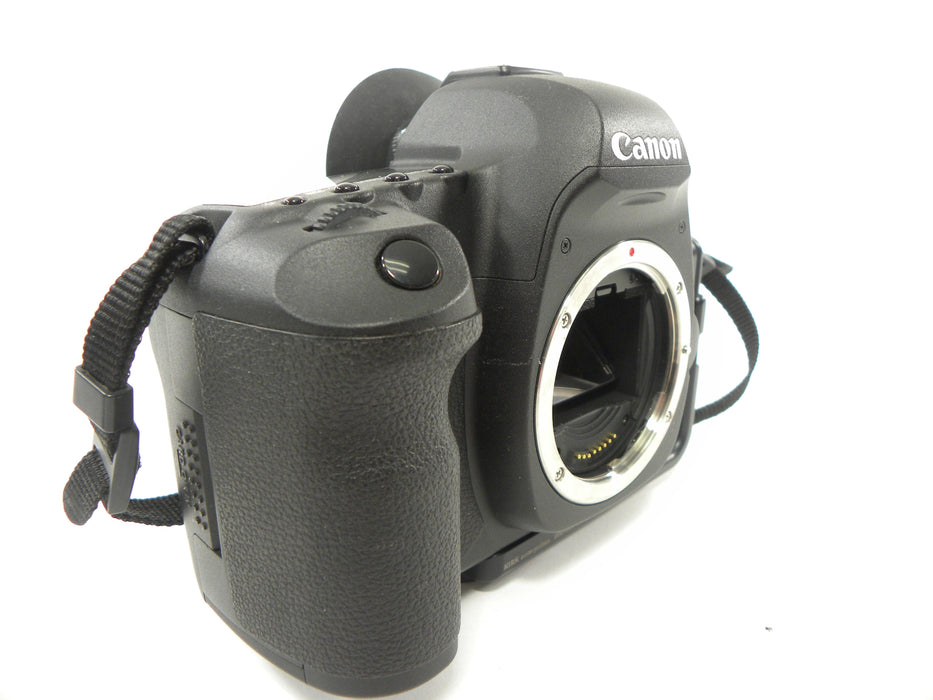 Canon EOS 5D Mark II 21.1mp Digital SLR Body Only Shutter Ct. 4,389