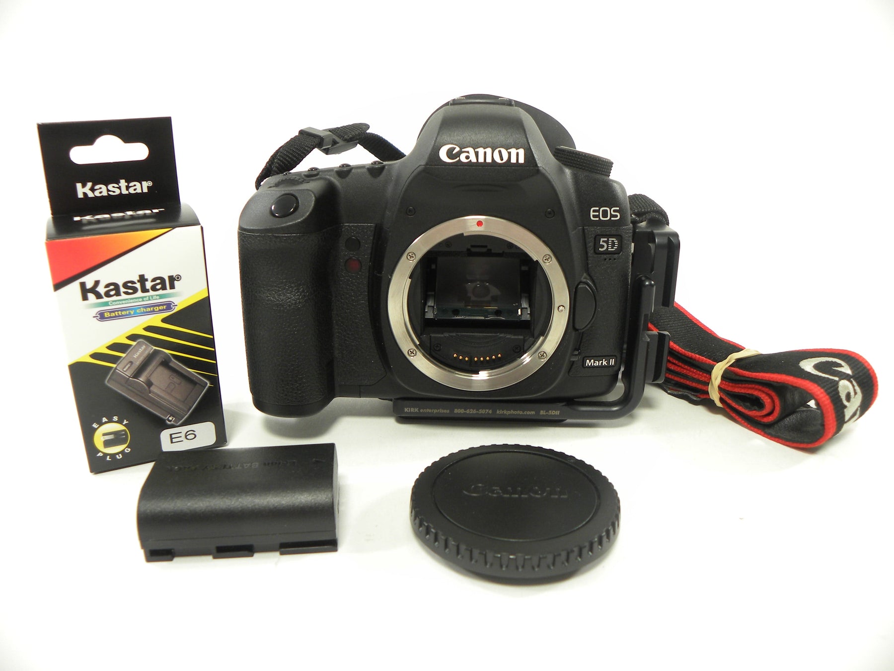 Canon EOS 5D Mark II 21.1mp Digital SLR Body Only Shutter Ct. 4,389
