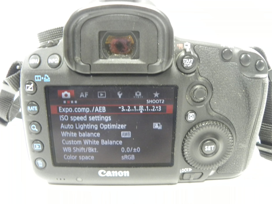 Canon EOS 5D Mark III 22.3mp Digital SLR Body Only Shutter Ct. 17,333