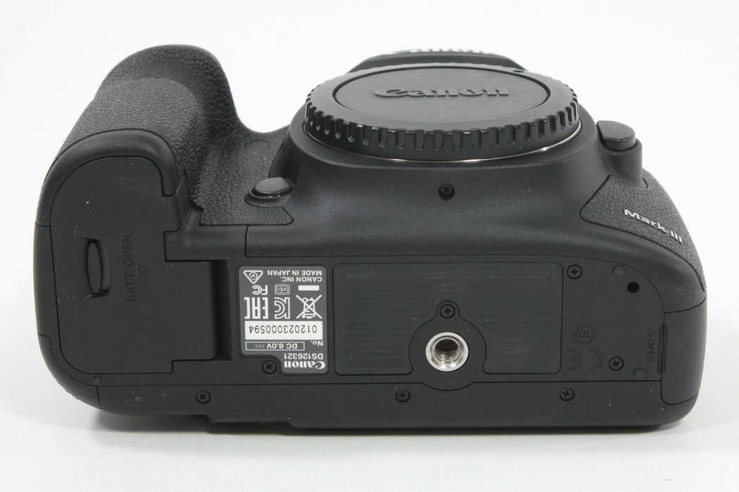 Canon EOS 5D Mark III Body Only - Shutter Count 1082