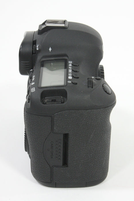 Canon EOS 5D Mark III Body Only - Shutter Count 1082