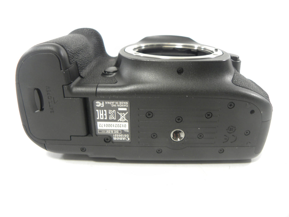 Canon EOS 5Ds 50.6mp Digital SLR Body Only Shutter Ct. 36,118