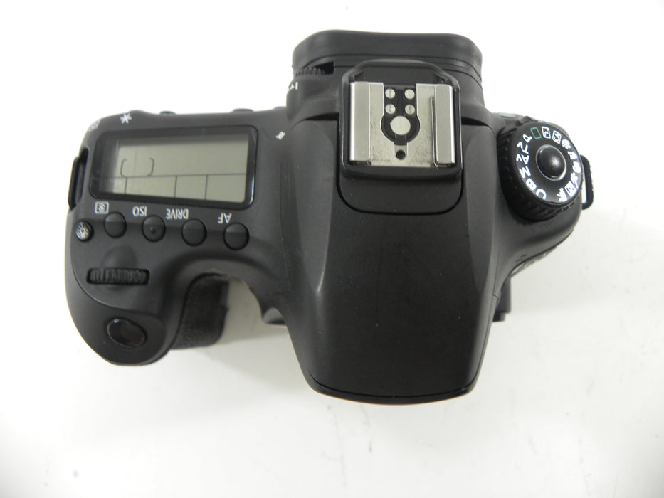 Canon EOS  60D 18mp Digital SLR Body Only Shutter Ct. 36,825 w/BG-E9 Grip
