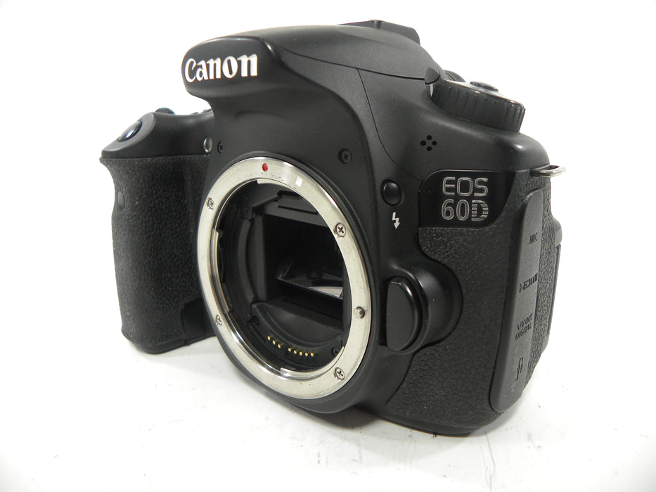 Canon EOS  60D 18mp Digital SLR Body Only Shutter Ct. 36,825 w/BG-E9 Grip