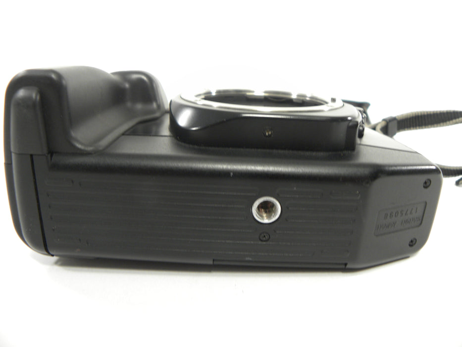 Canon EOS 650 35mm SLR Body Only