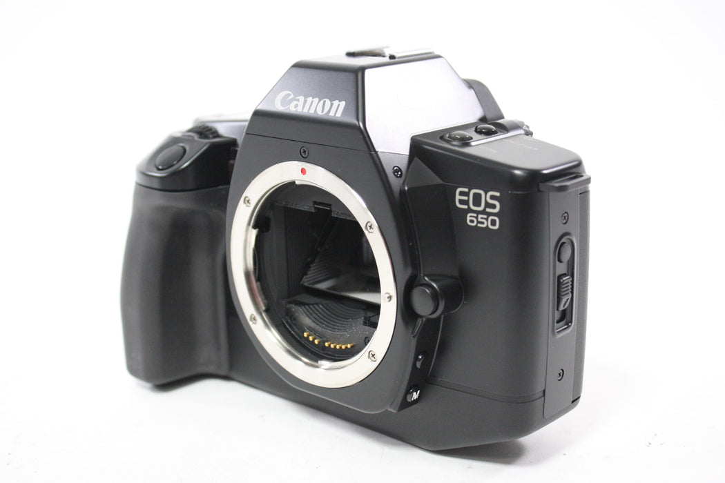 Canon EOS 650 35mm SLR Camera Body