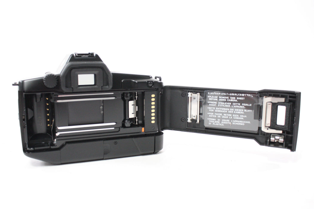 Canon EOS 650 35mm SLR Camera Body