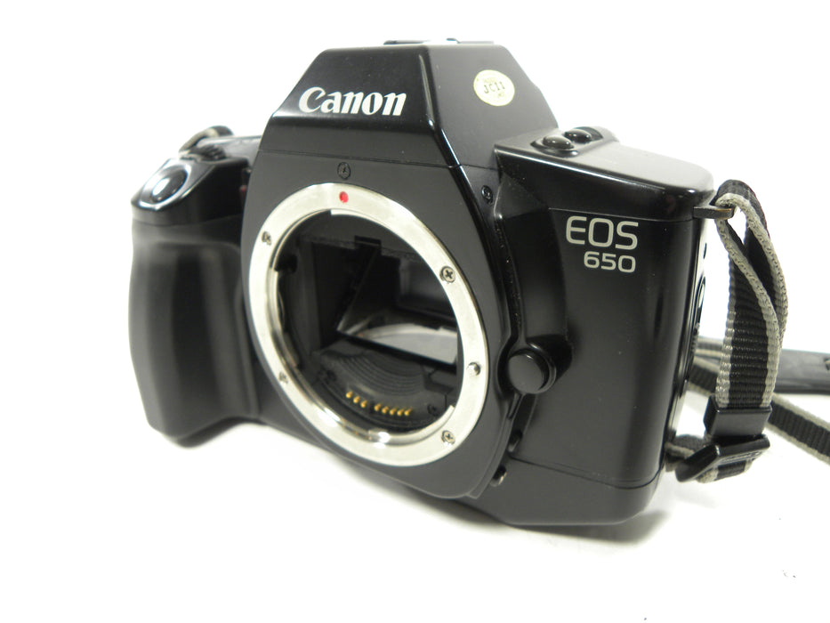 Canon EOS 650 35mm SLR Camera Body Only