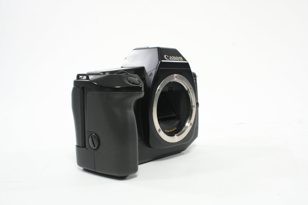 Canon EOS 650 SLR 35mm Camera with Date Back E