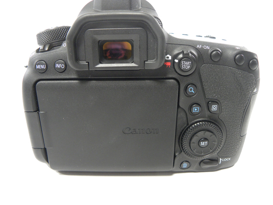 Canon EOS 6D Mark II 26.2mp Digital SLR body only Shutter Ct. 1,132